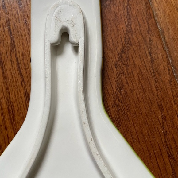 Fitz and Floyd Cheese, hanging, tray. Shaped like a wine bottle - Picture 4 of 5